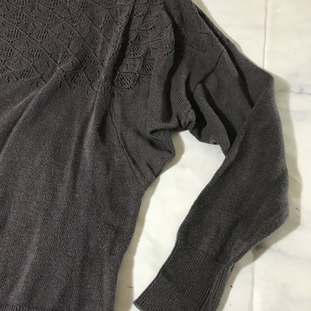 Pins & Needles Urban Outfitters Grey Sweater - Picture 3 of 8
